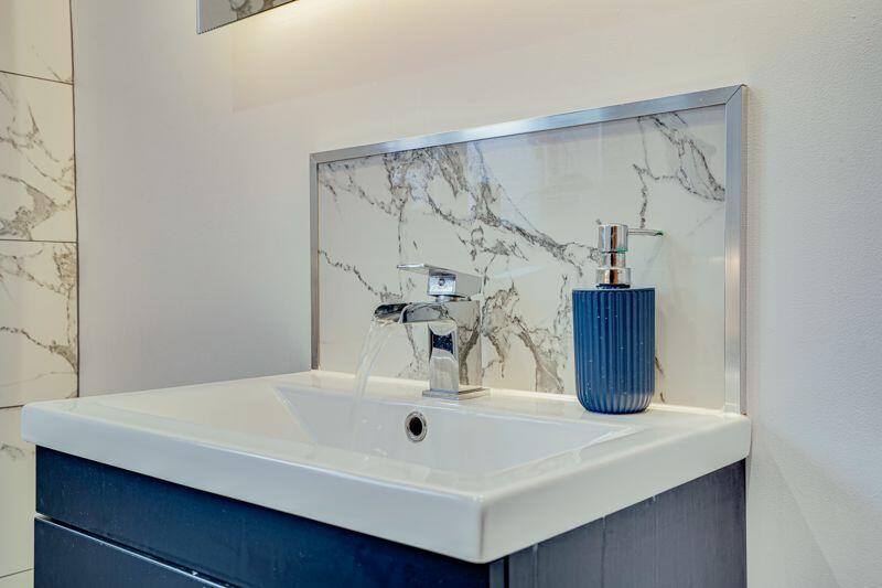 Sink Detail