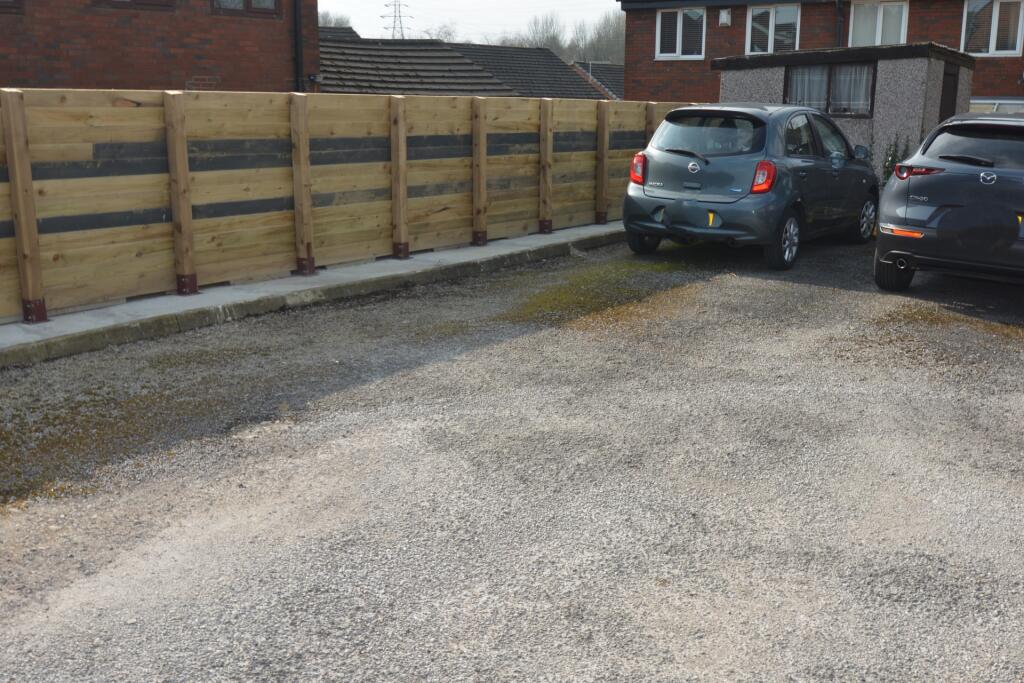 PARKING BAY