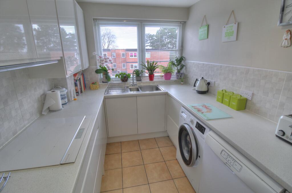 Kitchen Breakfast Room