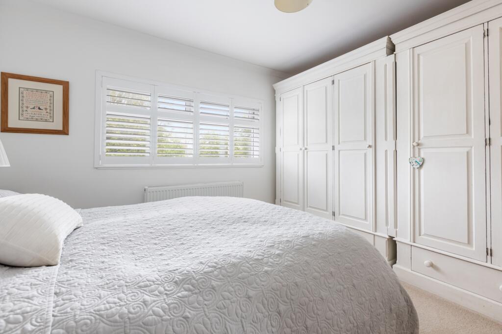 A26 - 16 Langley Ave Brixham - 240501