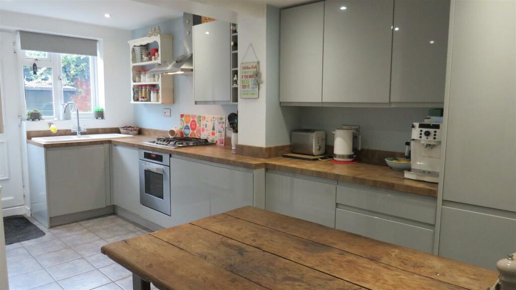 Kitchen / Diner