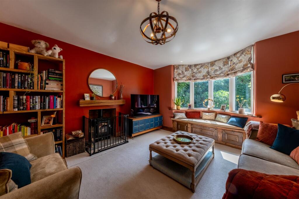 172 Swanlow Lane-020.jpg