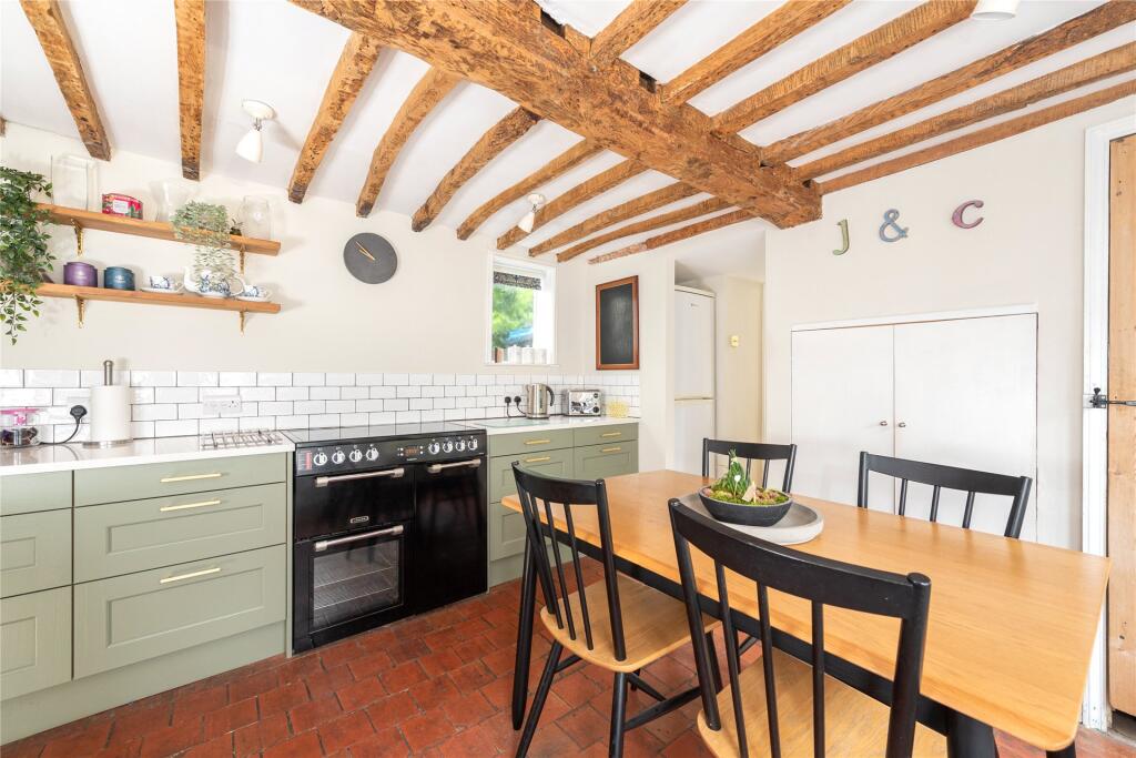 Kitchen/Breakfast