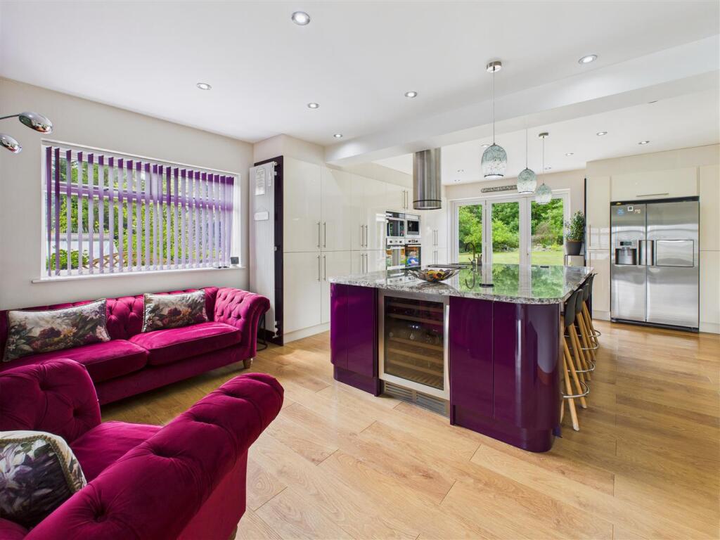 Living Kitchen