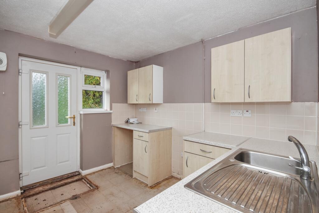 5 The Leys, Sawtry, Huntingdon, Cambridgeshire, PE28 5SE