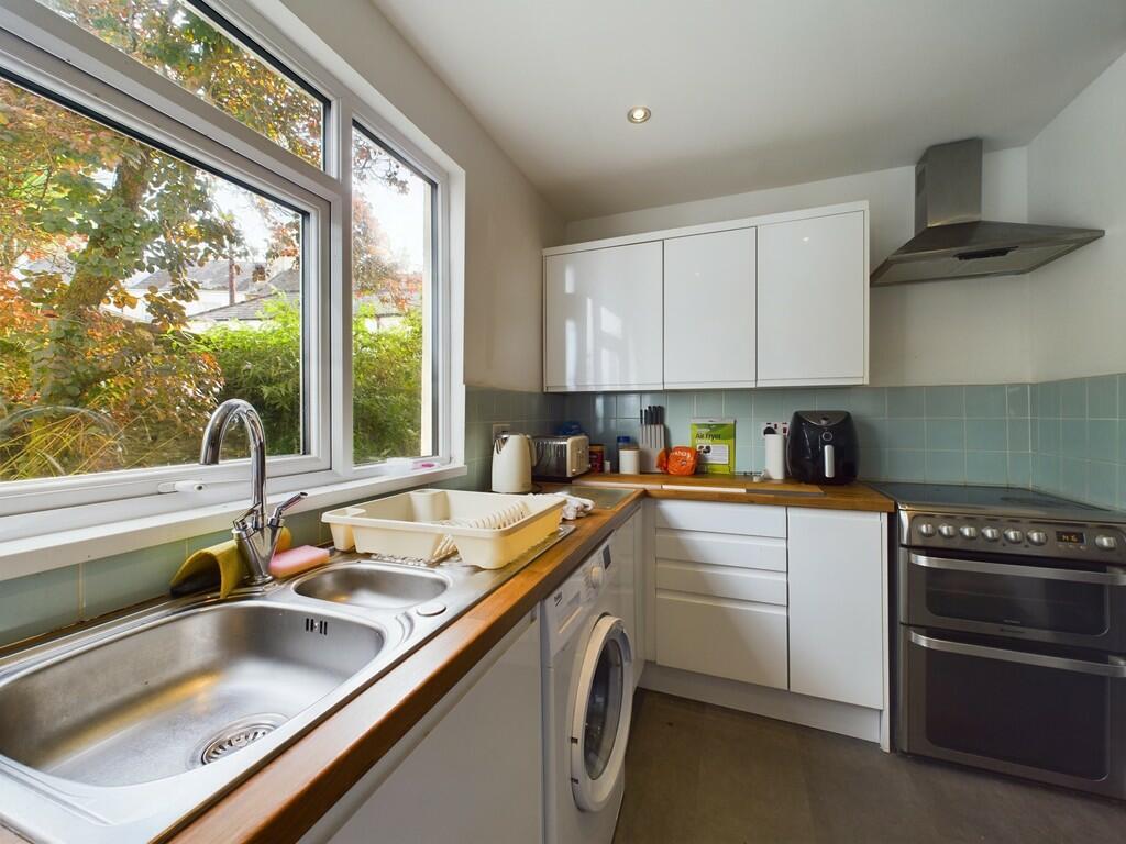 CAM02089G0-PR0337...