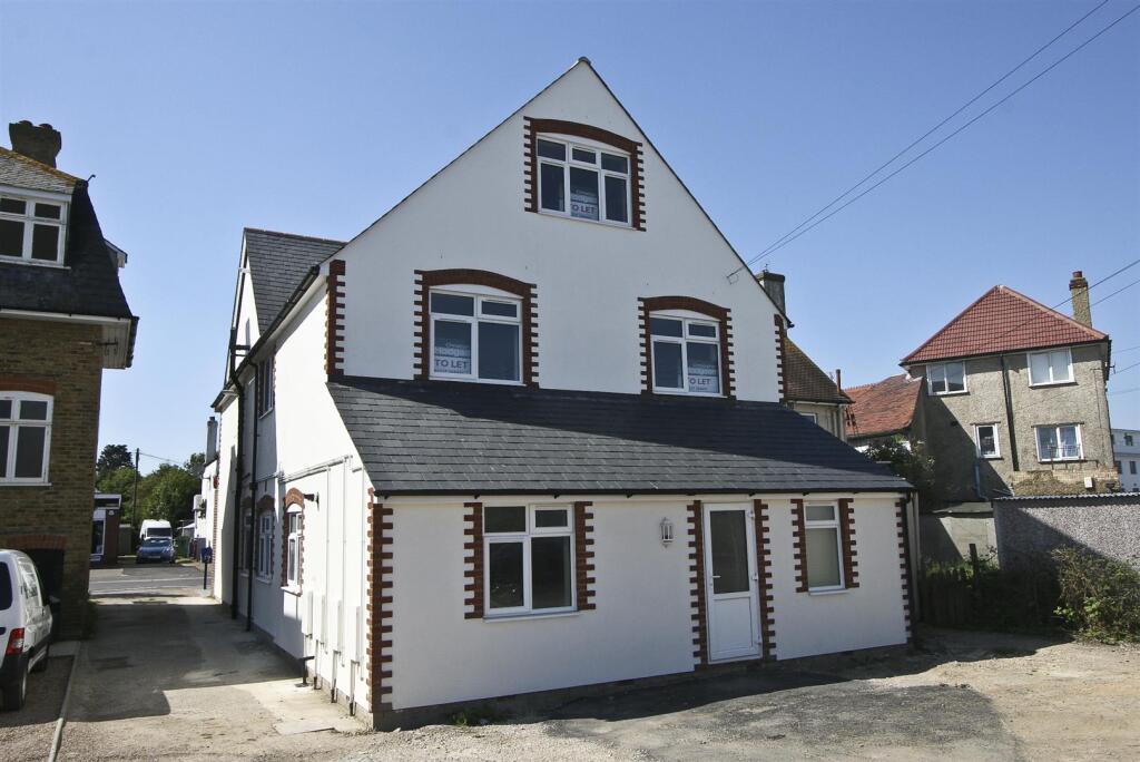 95-97 Tankerton Road, Whitstable 020.jpg