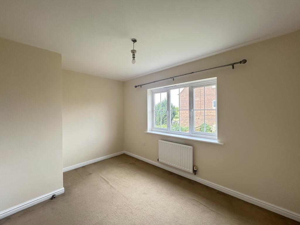 bedroom 2.jpeg