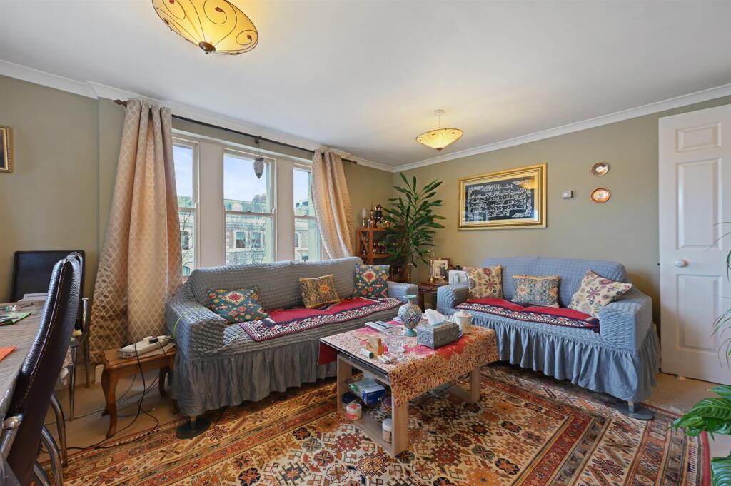 BW - Flat 2, 44 Formosa Street - ReceptionA3 (1).j