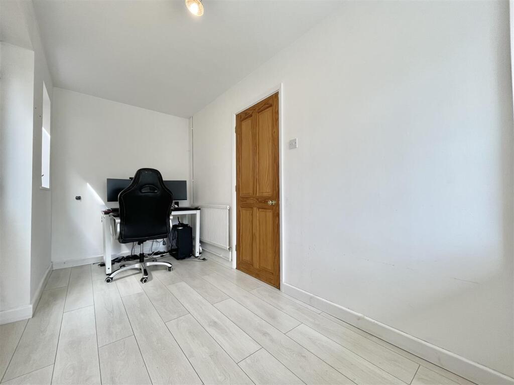 Utility Room/ Study