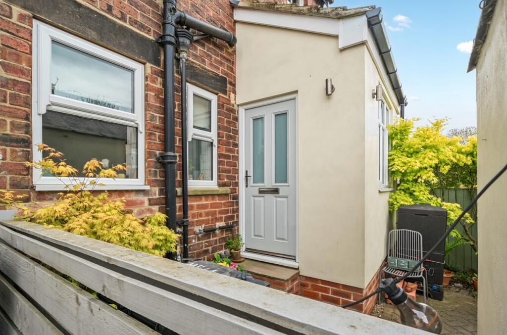 Harrogate Estate Agent Rear Entrance