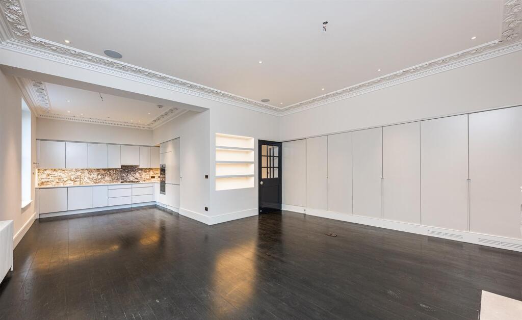 Gledhow Gardens 5B-14-2. Low Res.jpg