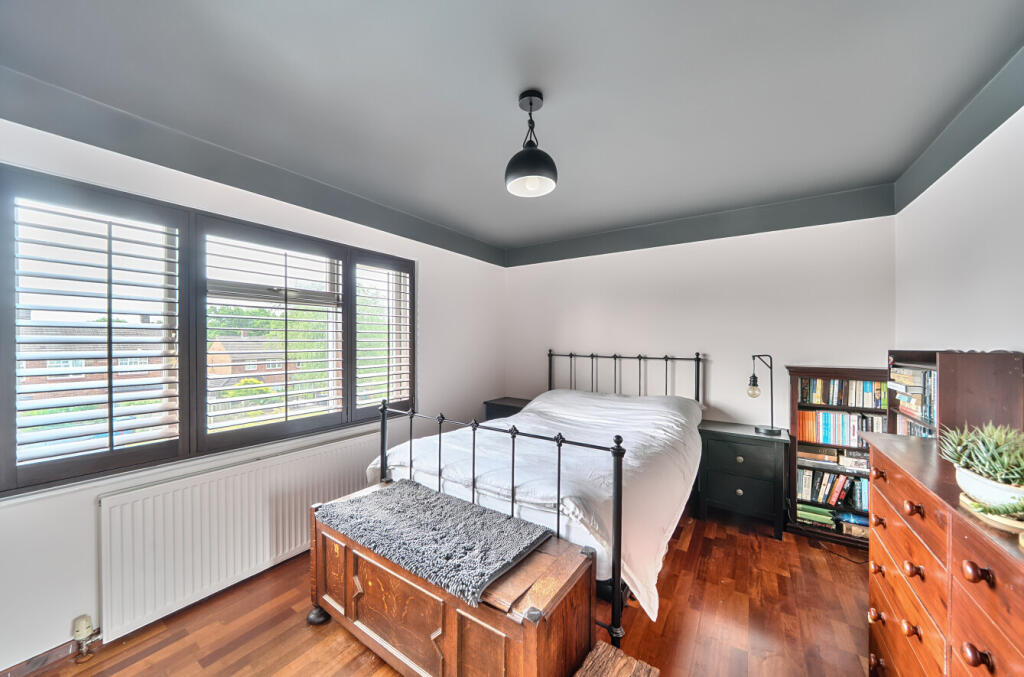 1304806-17-684aa2...