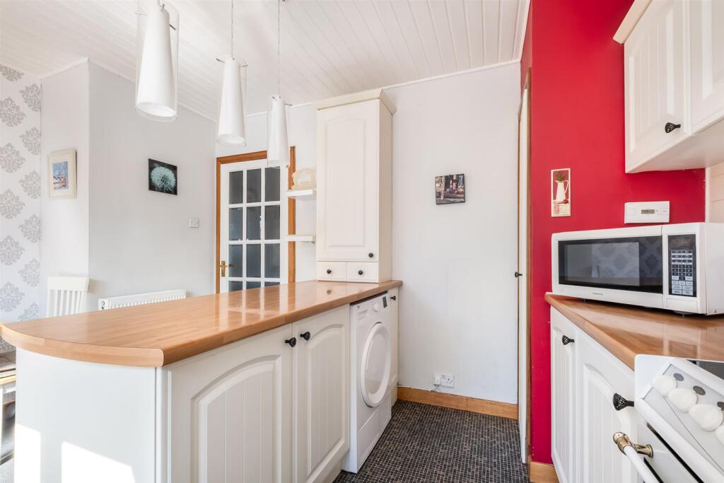 30 Charlotte  (1).jpg