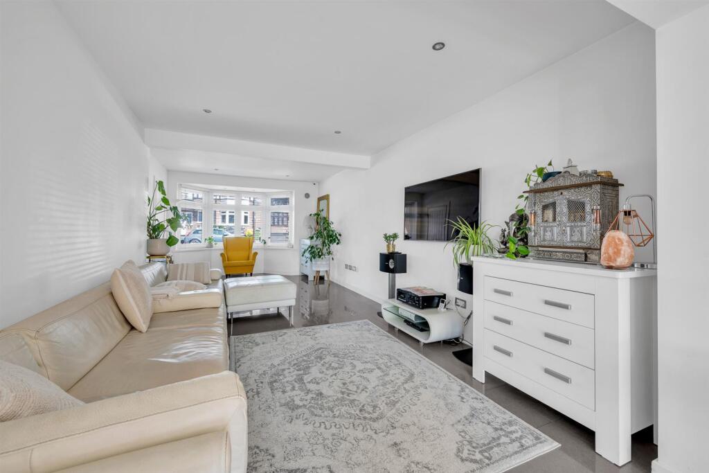 SECOND RECEPTION ROOM