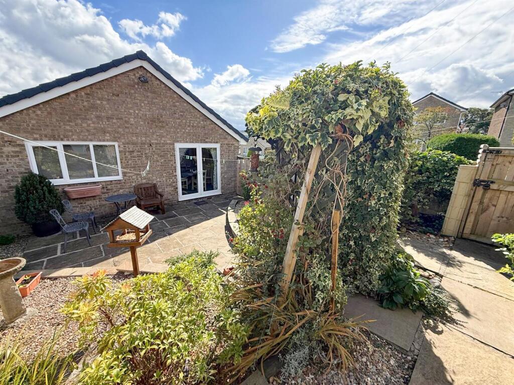 2 bed detached bungalow, Silsden 3