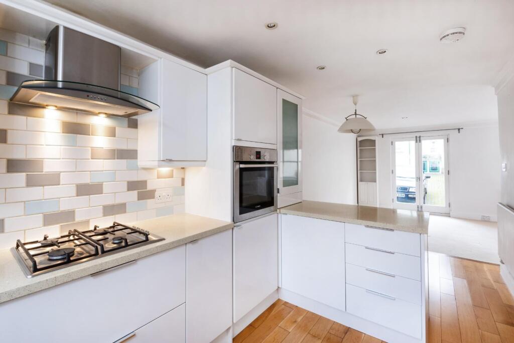 7 Circus Mews, Bath, BA1 2PW-4.jpg