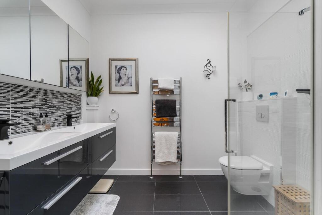 19_haco st 018.jpg