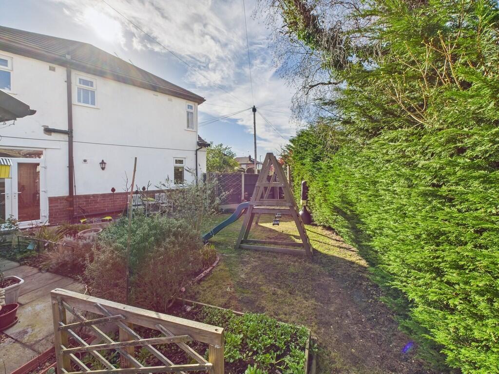 CAM02854G0-PR0330...