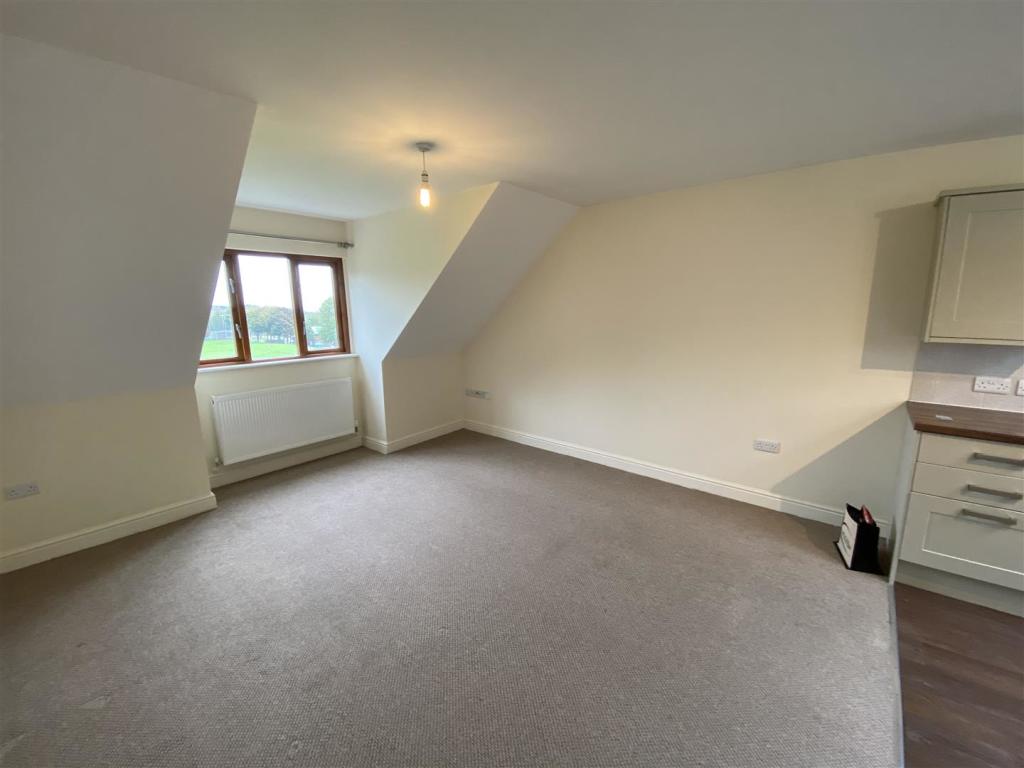 Living Area.jpeg