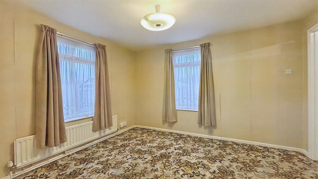 Dining Room.jpg