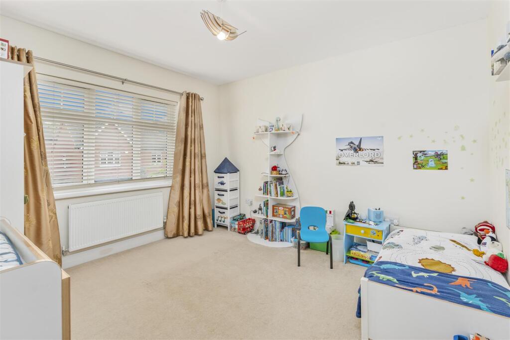 13 Claypits Close, Banbury-22.jpg