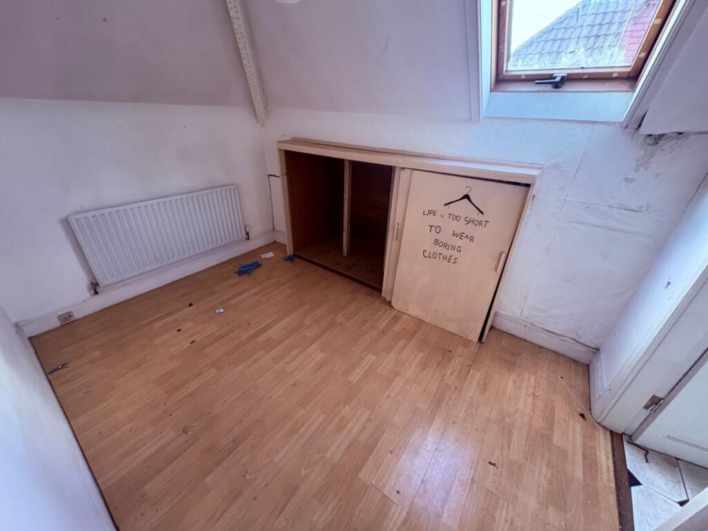 Flat 5