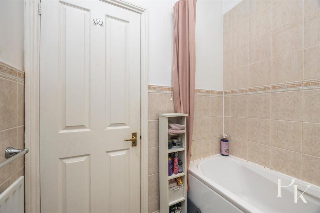 Queens Road, 31, Flat 1-002.JPG