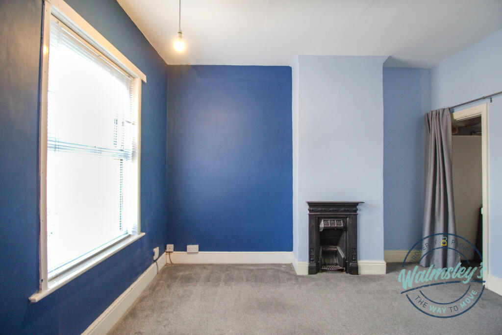 Front bedroom