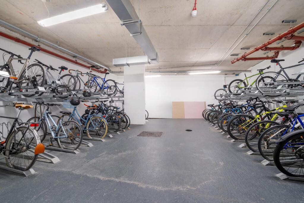 Bike Store.jpg