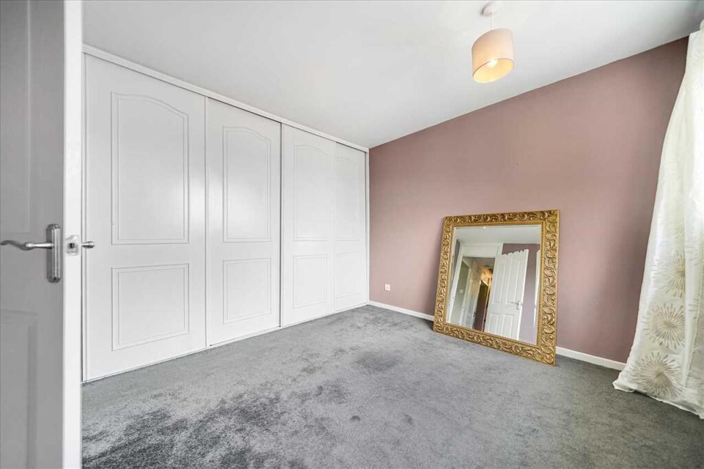 Bedroom Two (2)