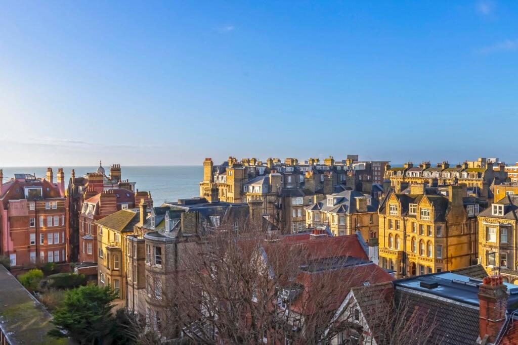 Victoria Court_1.jpg