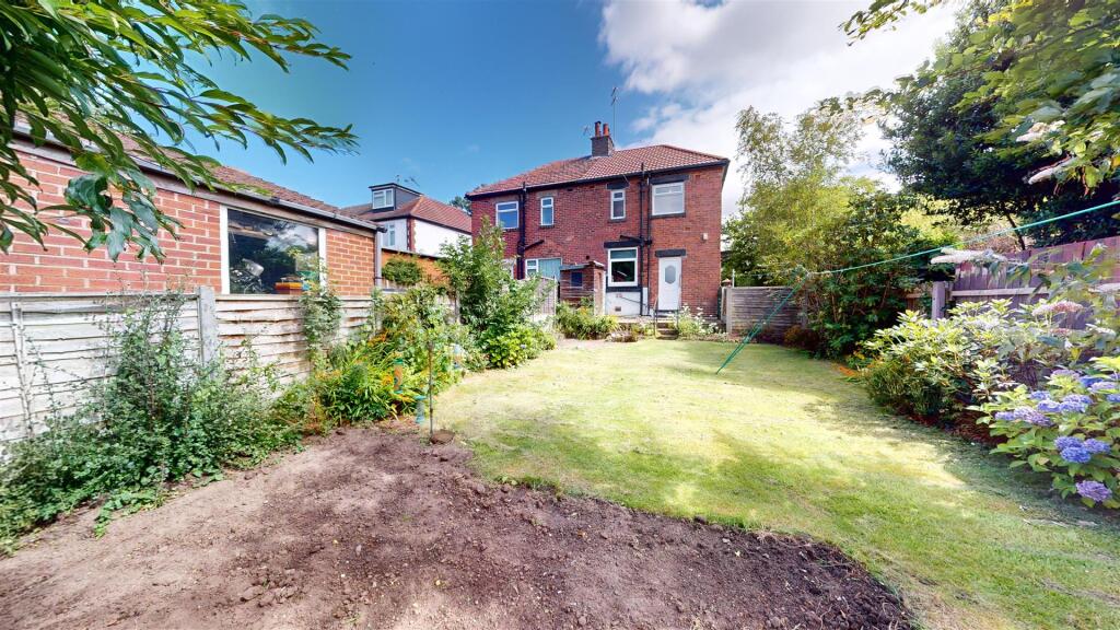 Higher Lane Rear Garden