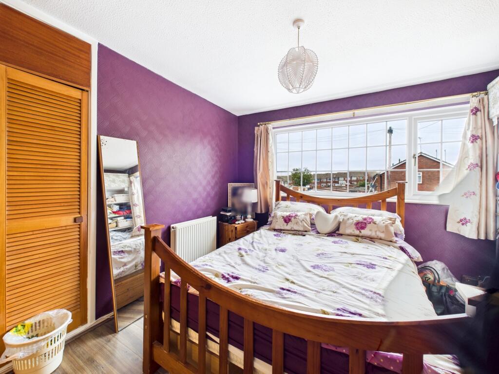 CAM05192G0-PR0167-STILL032