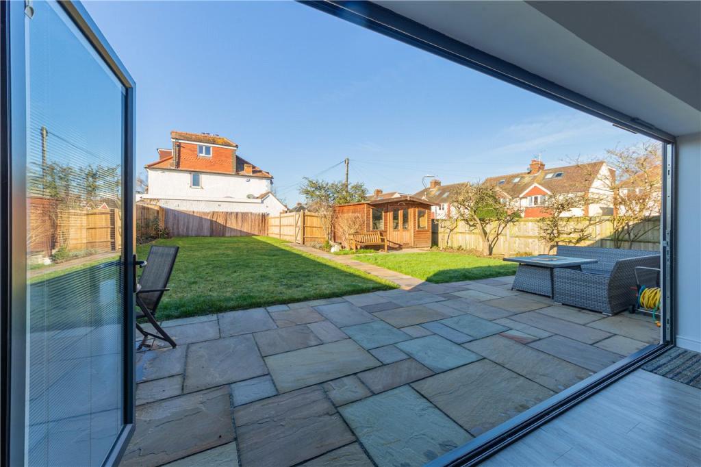 Bi-Folds