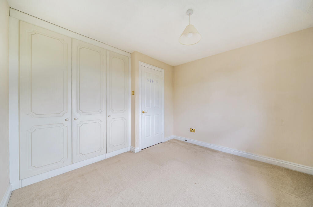 28681cbad4343551289935arw28