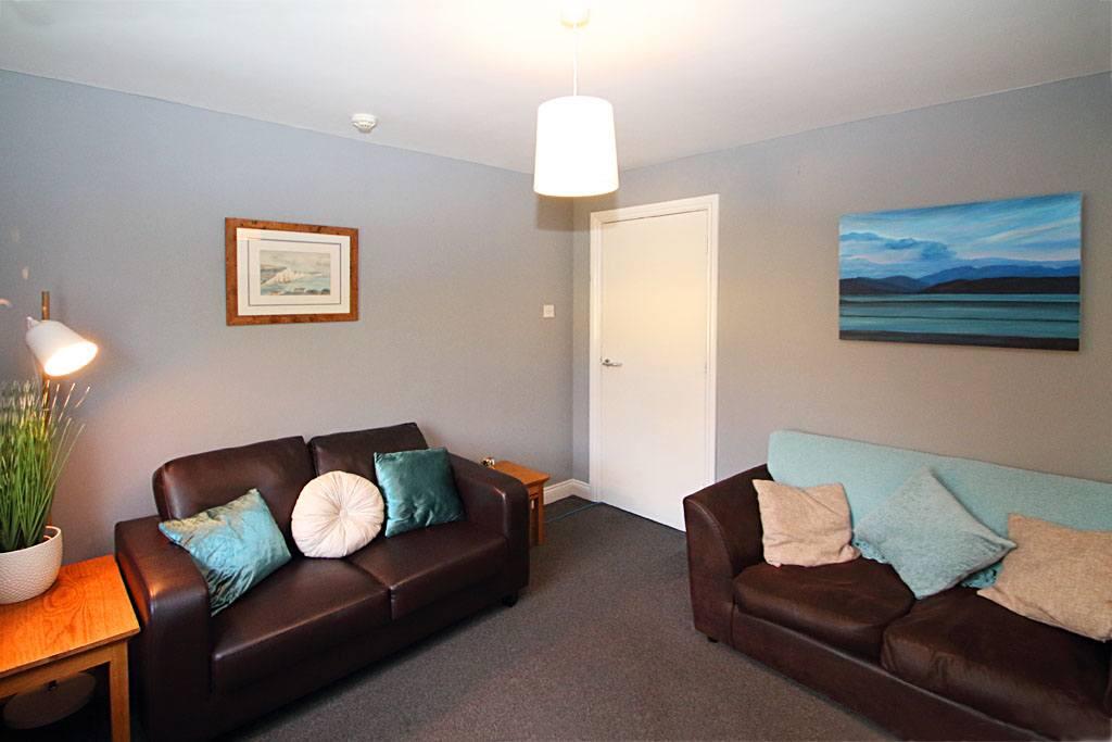 Lounge photo 2