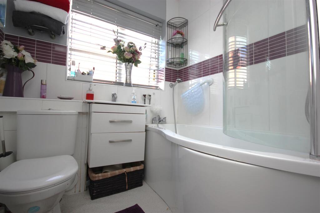bathroom.JPG