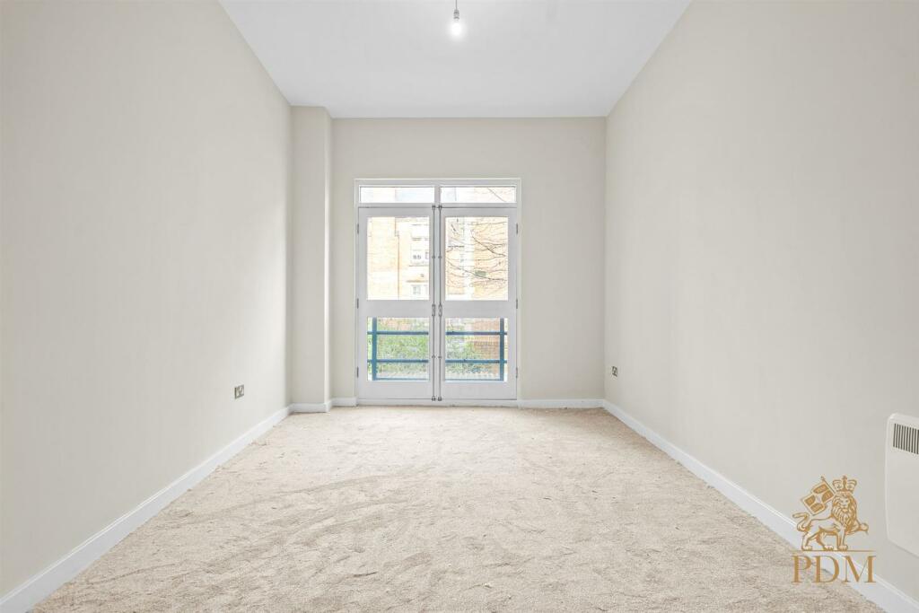 Apt 5 Lexington Place, 7 Plumptre Street Nottingha