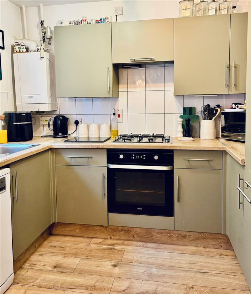 WhatsApp Image 2024-12-10 at 14.26.22 (3).jpeg