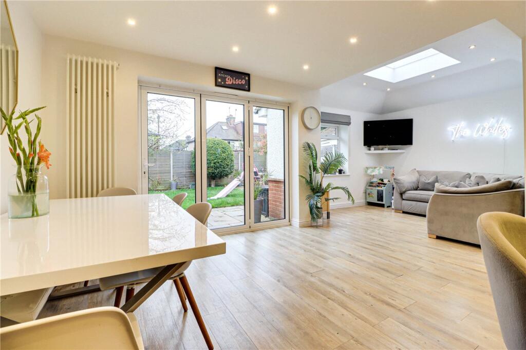 Kitchen/Family Room