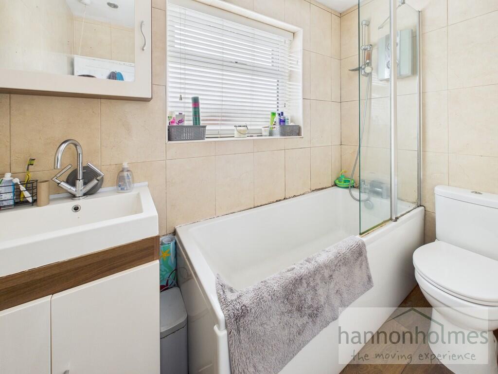 CAM05283G0-PR0119...