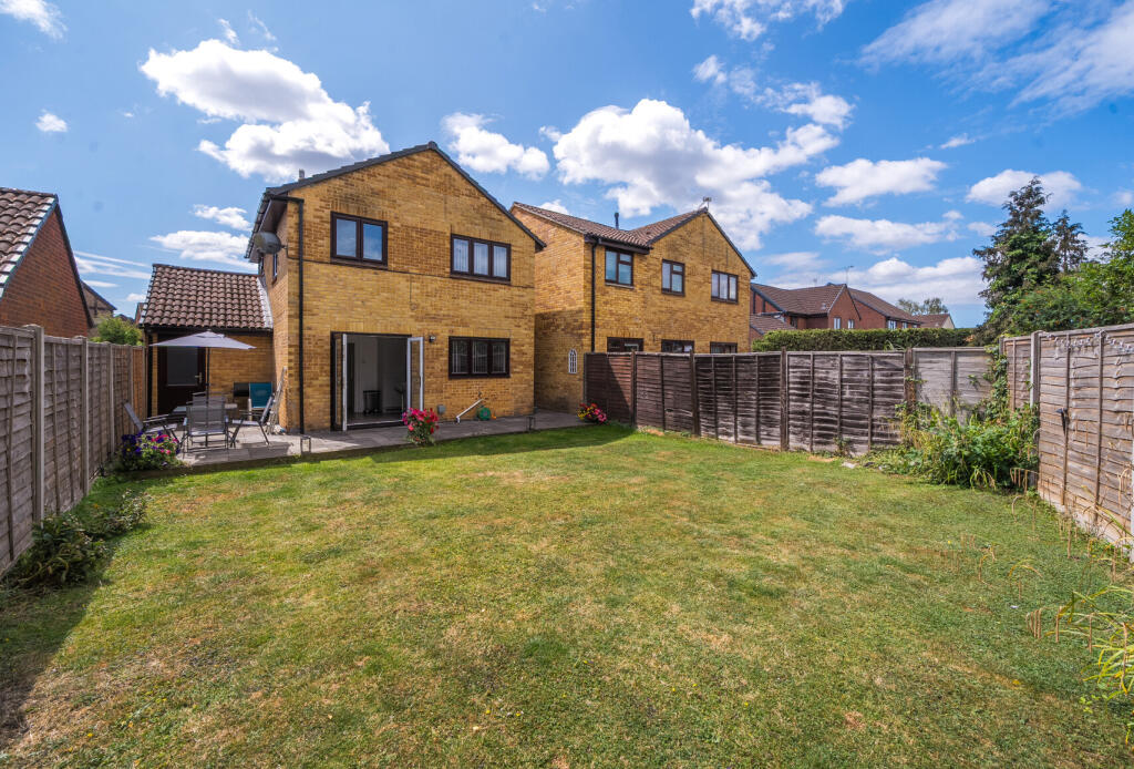 1319297-5-686baf4...