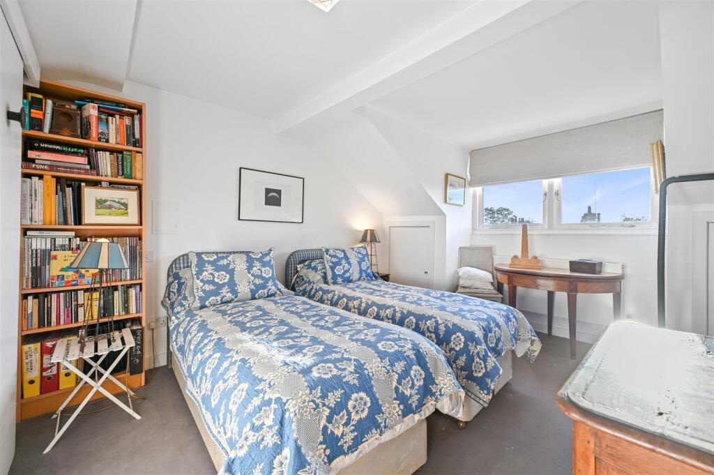 Ceylon Road - BedroomC3 (1).JPG