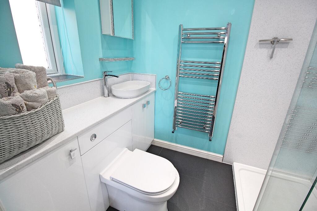 Ensuite