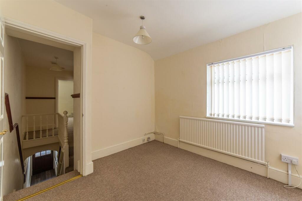 29 Wainfelin Rd-5.jpg