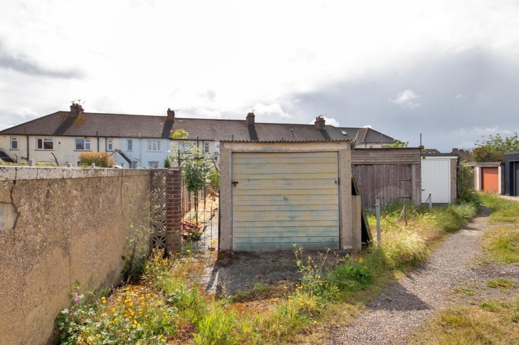 Garage &amp; Parking