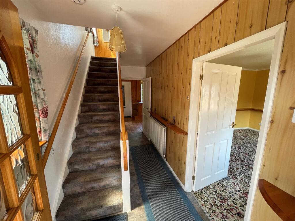 hallway.jpg