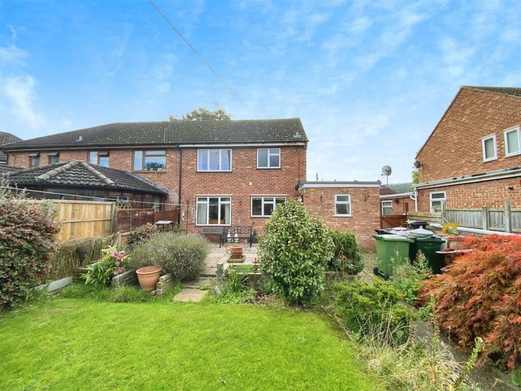 4bf49df7-image_picker_2D8FF82B-313B-496D-9E92-49FD