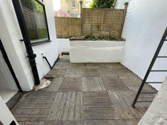 Patio 2.jpeg